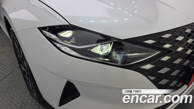 Hyundai Grandeur 2022 — photo 8