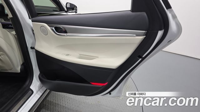 Hyundai Grandeur 2022 — photo 15