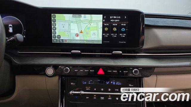 Kia Canival 2023 — photo 20
