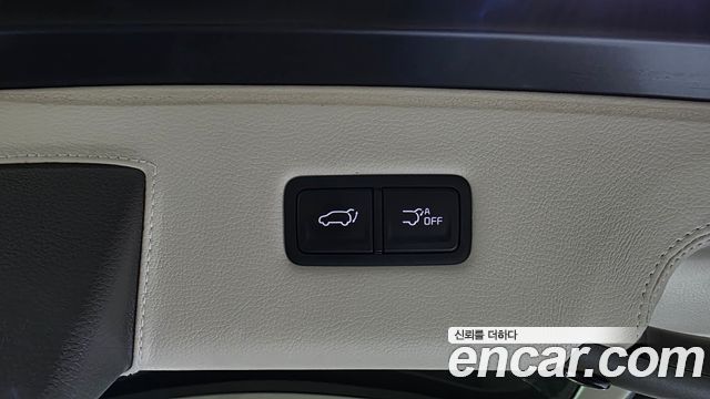 Kia Canival 2023 — photo 28