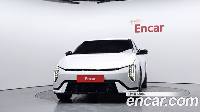 Kia EV4 2026 — photo 3