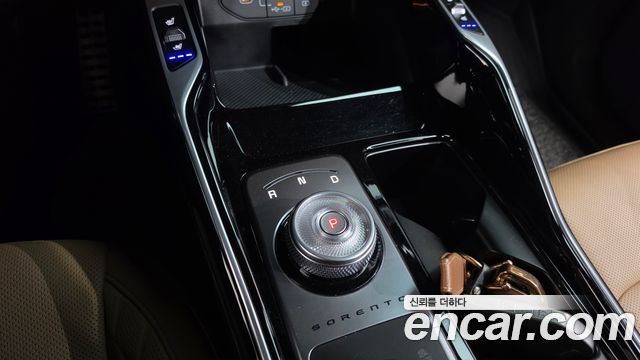 Kia Sorento 2024 — photo 12