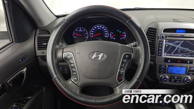 Hyundai Santafe 2012 — photo 19