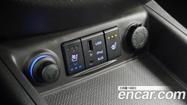 Hyundai Santafe 2012 — photo 25
