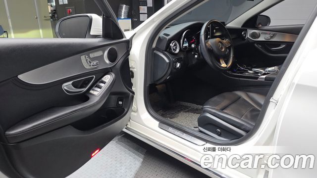 Mercedes-Benz C-Class 2015 — photo 10