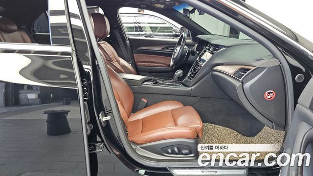 Cadillac CTS 2017 — photo 17
