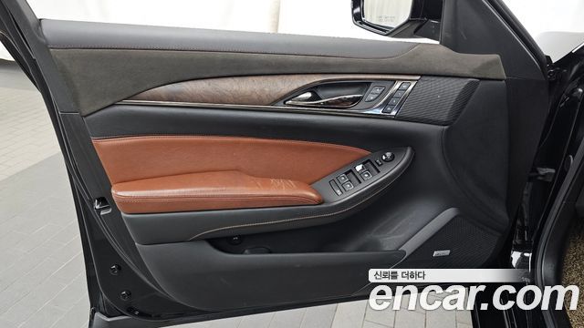 Cadillac CTS 2017 — photo 14