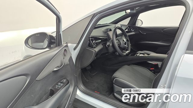BYD Dolphin 2026 — photo 13