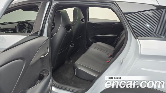 BYD Dolphin 2026 — photo 17