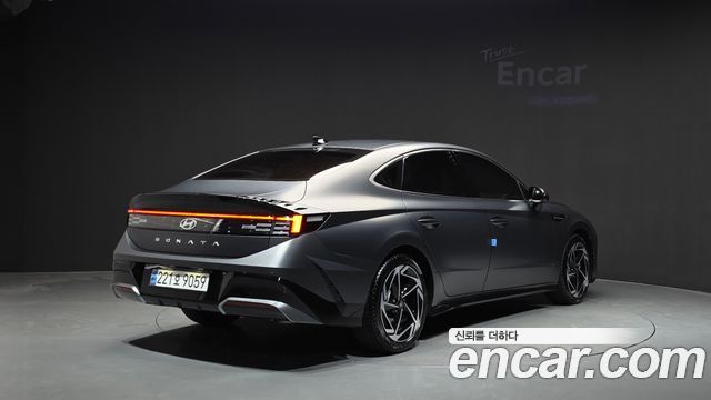 Hyundai Sonata 2024 — photo 2