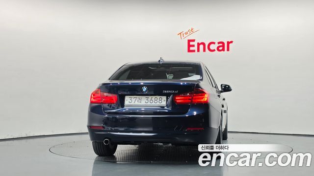 BMW 3-Series 2012 — photo 4