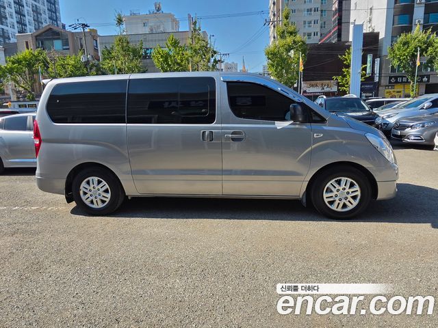 Hyundai Starex 2017 — photo 3