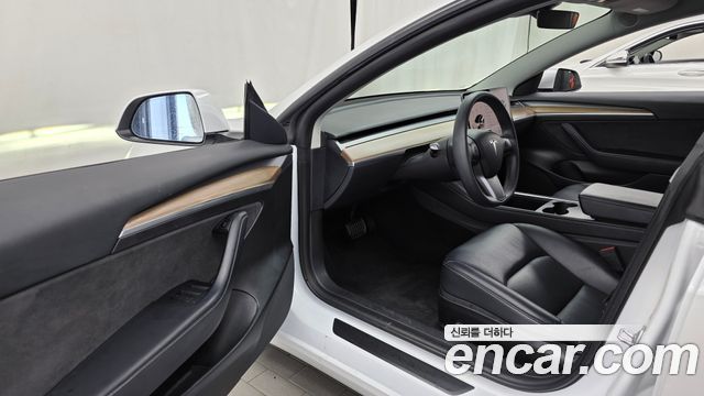 Tesla Model 3 2022 — photo 13