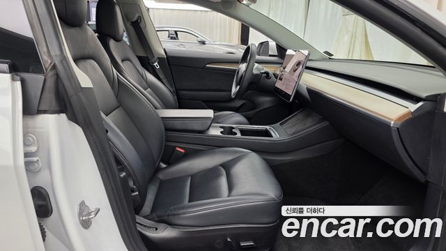 Tesla Model 3 2022 — photo 16