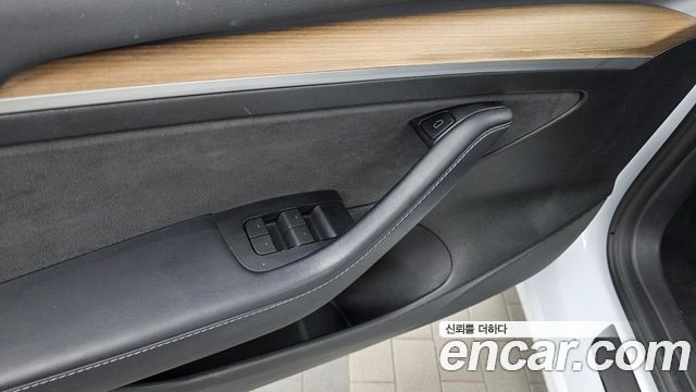Tesla Model 3 2022 — photo 28