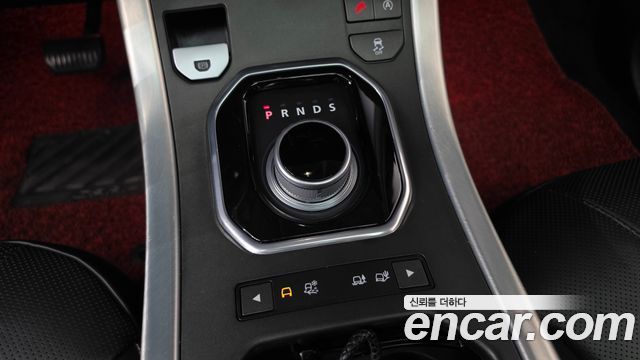 Land Rover Range Rover Evoque 2016 — photo 9