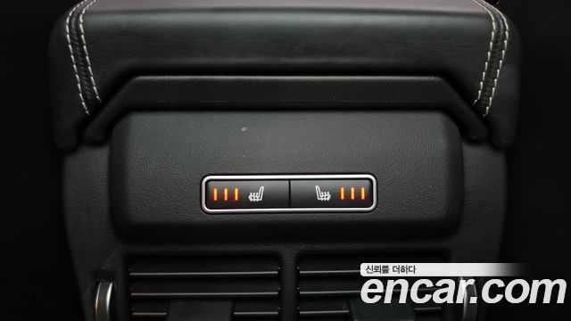 Land Rover Range Rover Evoque 2016 — photo 17