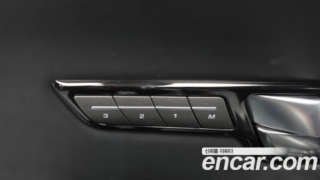 Land Rover Range Rover Evoque 2016 — photo 19