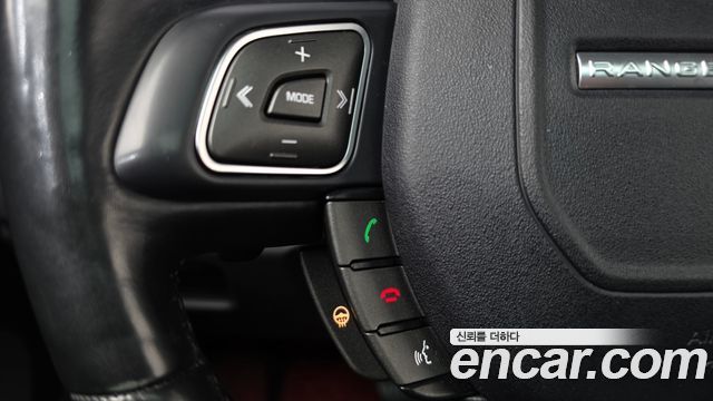 Land Rover Range Rover Evoque 2016 — photo 20