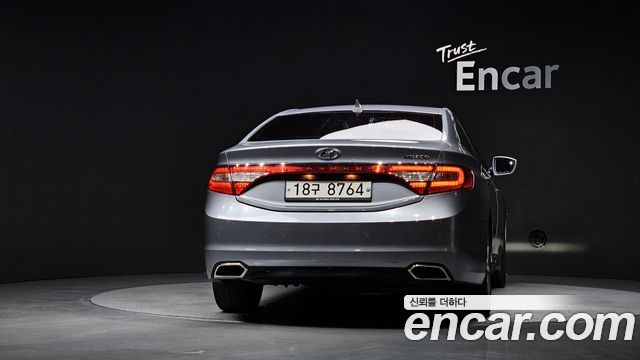 Hyundai Grandeur 2016 — photo 4