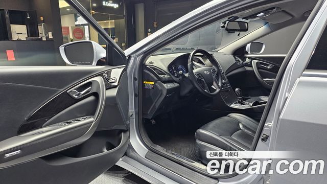 Hyundai Grandeur 2016 — photo 10