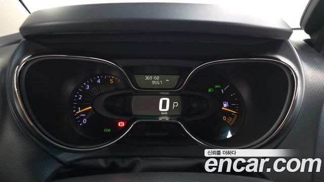 Renault Korea QM3 2015 — photo 11