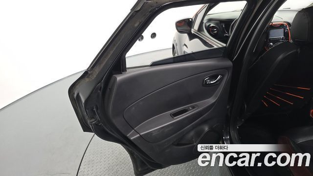 Renault Korea QM3 2015 — photo 15