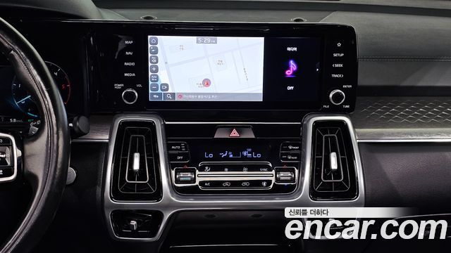 Kia Sorento 2022 — photo 20