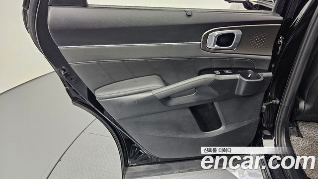 Kia Sorento 2022 — photo 15