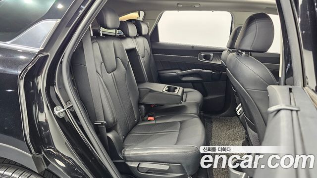 Kia Sorento 2022 — photo 16