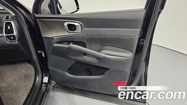 Kia Sorento 2022 — photo 28