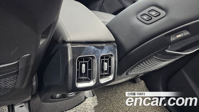 Kia Sorento 2022 — photo 31