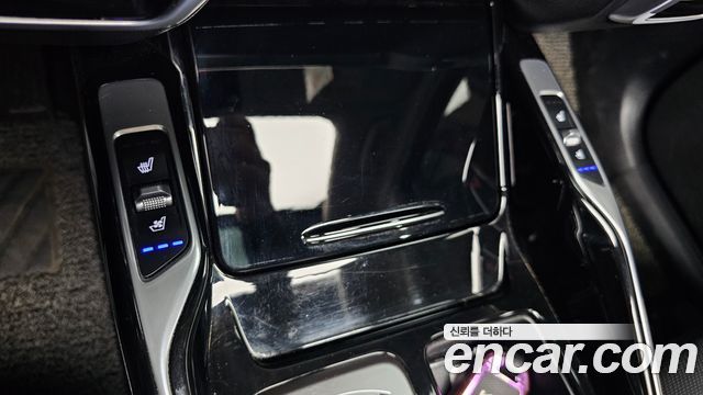 Kia Sorento 2022 — photo 32