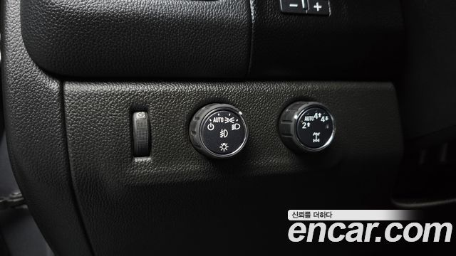 Chevrolet Korea Colorado 2022 — photo 20
