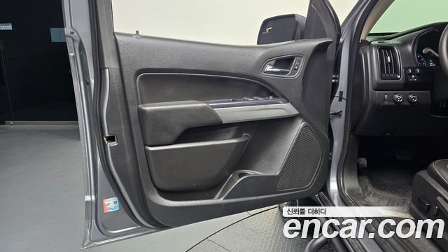 Chevrolet Korea Colorado 2022 — photo 14
