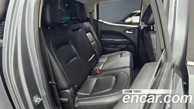 Chevrolet Korea Colorado 2022 — photo 16