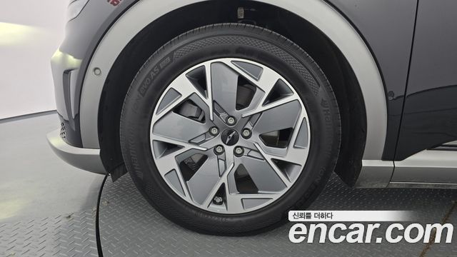 Genesis GV60 2022 — photo 5