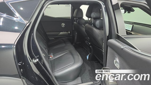 Genesis GV60 2022 — photo 17