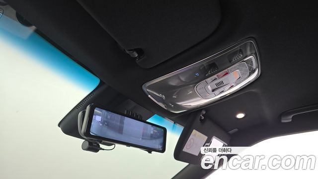 Genesis GV60 2022 — photo 27