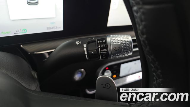 Genesis GV60 2022 — photo 29