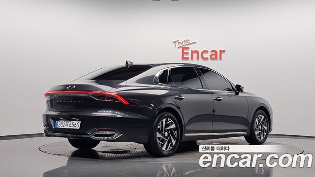 Hyundai Grandeur 2022 — photo 2