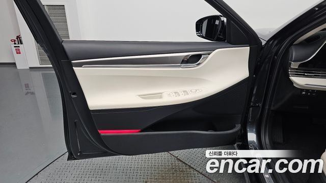 Hyundai Grandeur 2022 — photo 14
