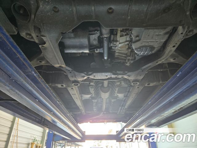 Hyundai Verna 2010 — photo 13