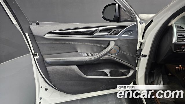 BMW X4 2022 — photo 14