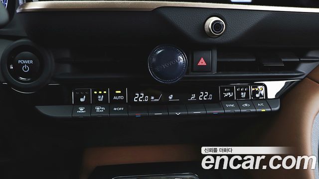 Toyota Crown 2025 — photo 11