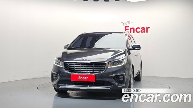 Kia Canival 2019 — photo 3
