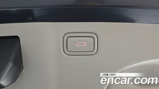 Kia Canival 2019 — photo 22