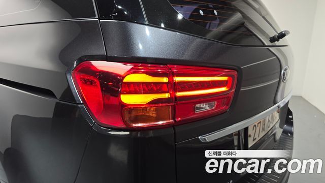 Kia Canival 2019 — photo 9