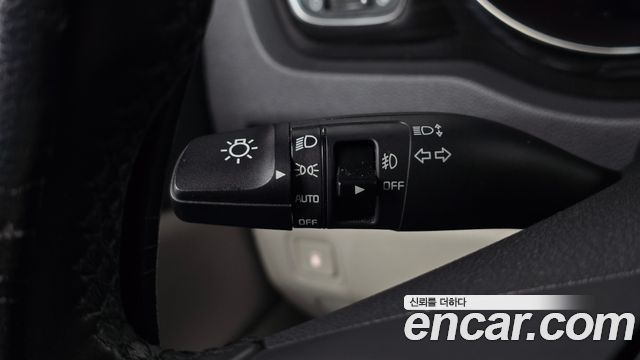 Kia Canival 2019 — photo 30
