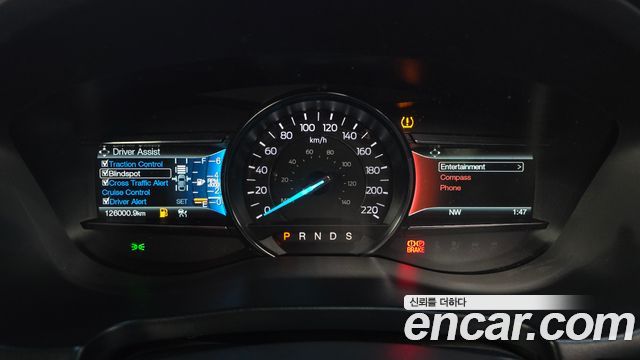 Ford Explorer 2016 — photo 8